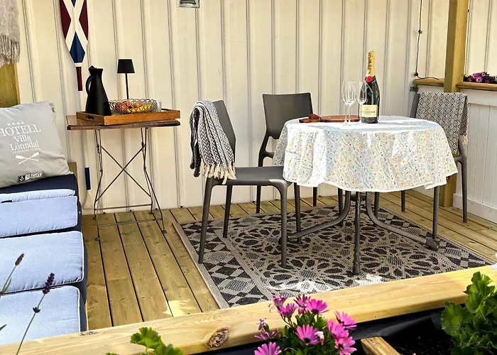 Skaftö Hotell Villa Lönndal, Grundsund