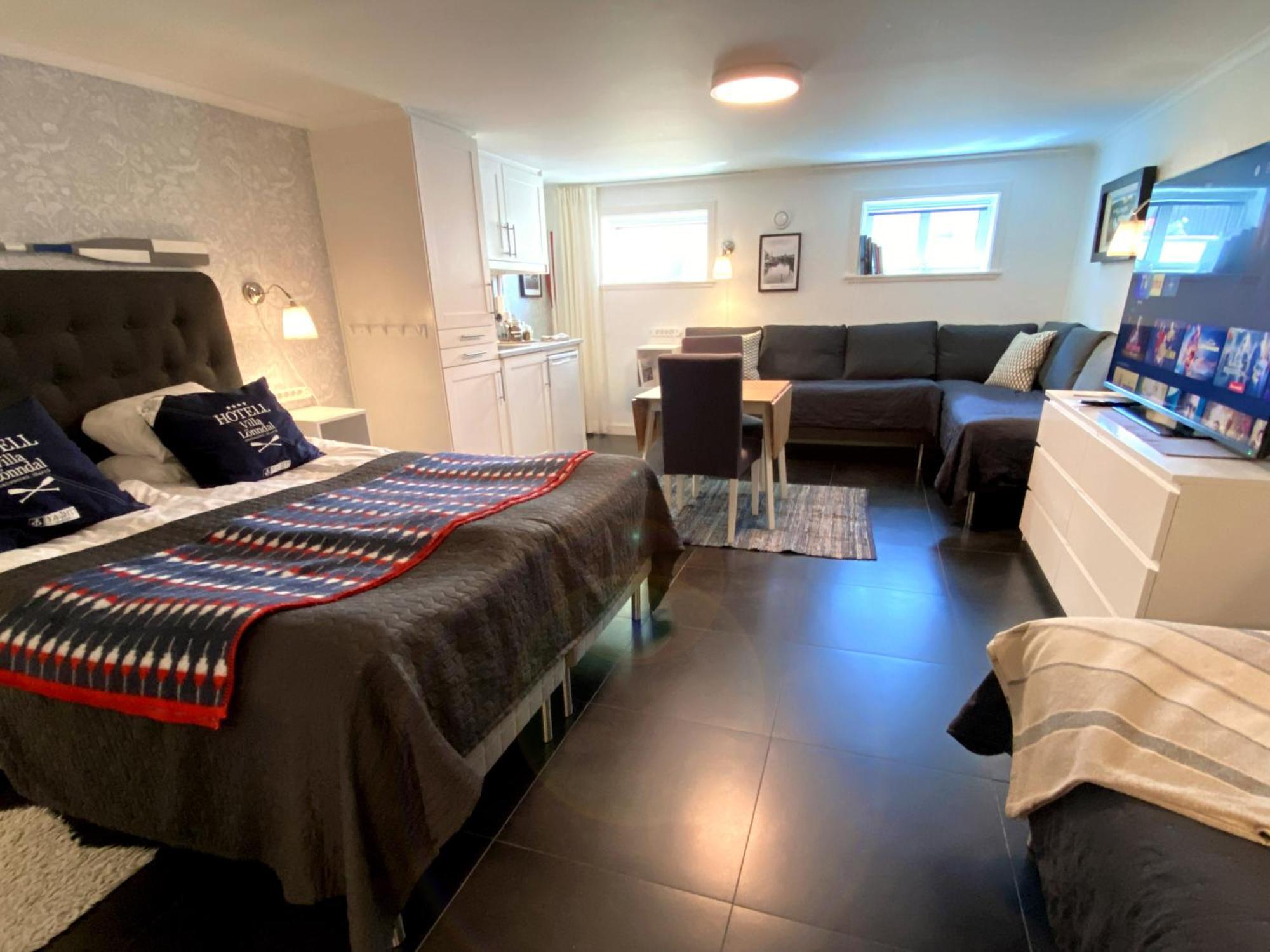 Hotelli Skaftoe Loenndal, Grundsund
